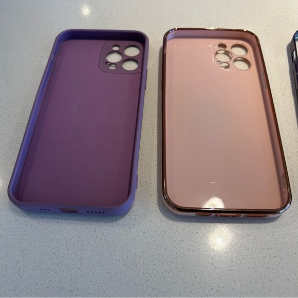 iPhone 12 Pro Phone Cases Set - Picture 6 of 13